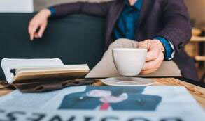 首頁新聞?dòng)疫厛D片1